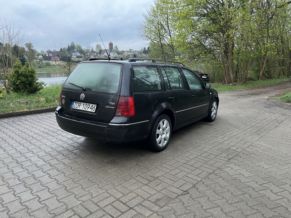 Vw bora 1.9tdi 130km silnik slupek Asz 2005r. Czarna uszkodzona