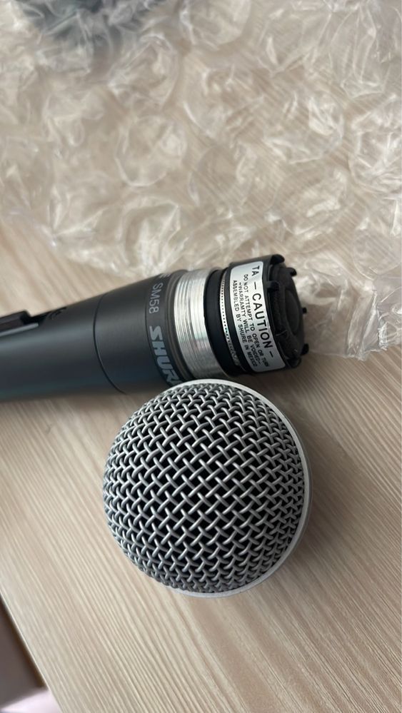 Микрофон Shure SM58