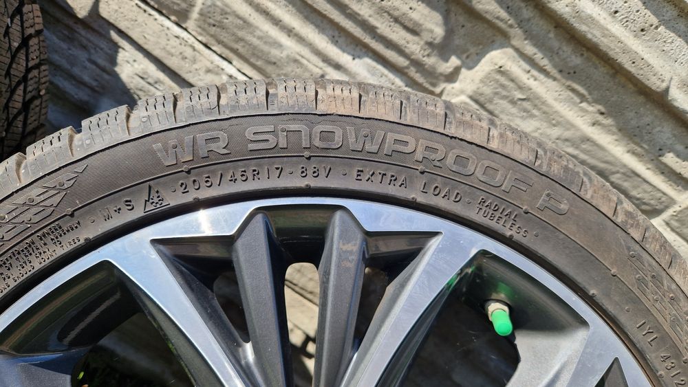 Cztery koła kompletne