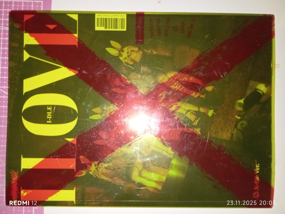 б/у альбом idle (g)-idle i love