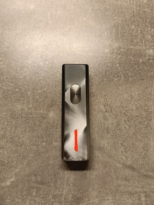 USB - накопичувач на 1 терабайт пам'яті