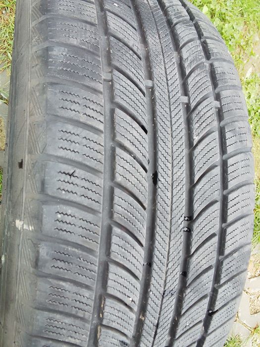 Opona wielosezonowa 235/55r17 NANKANG 6.5mm