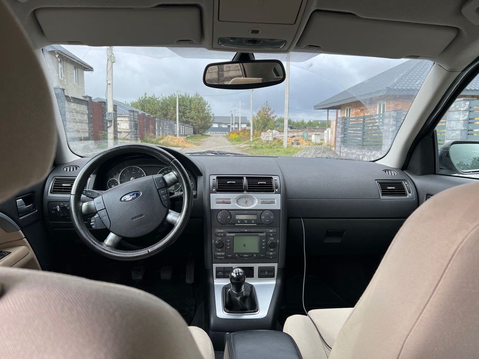 Продам Ford Mondeo 3 1.8 бензин