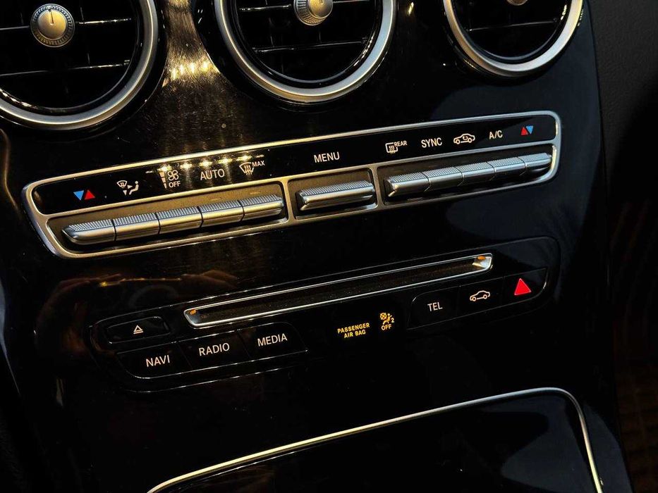 2015 Mercedes-Benz C300