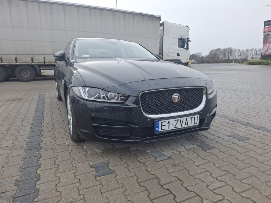 Jaguar XE R Sport jak nowy z salonu