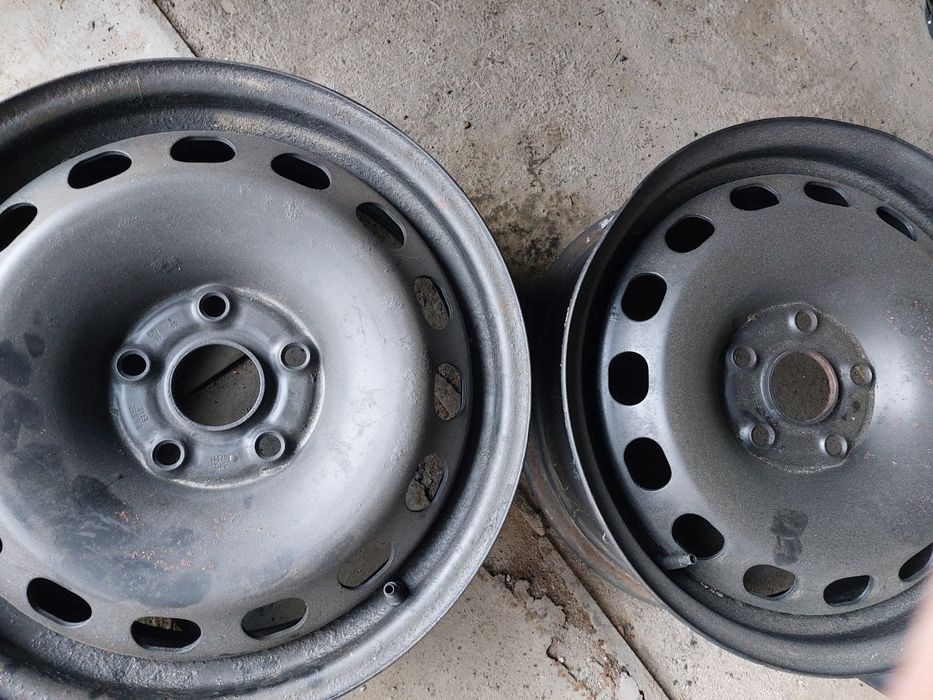 Диски 4 шт5×100 r16 6j×16h2 et40