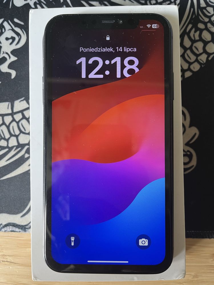 Iphone 11 99% bateria