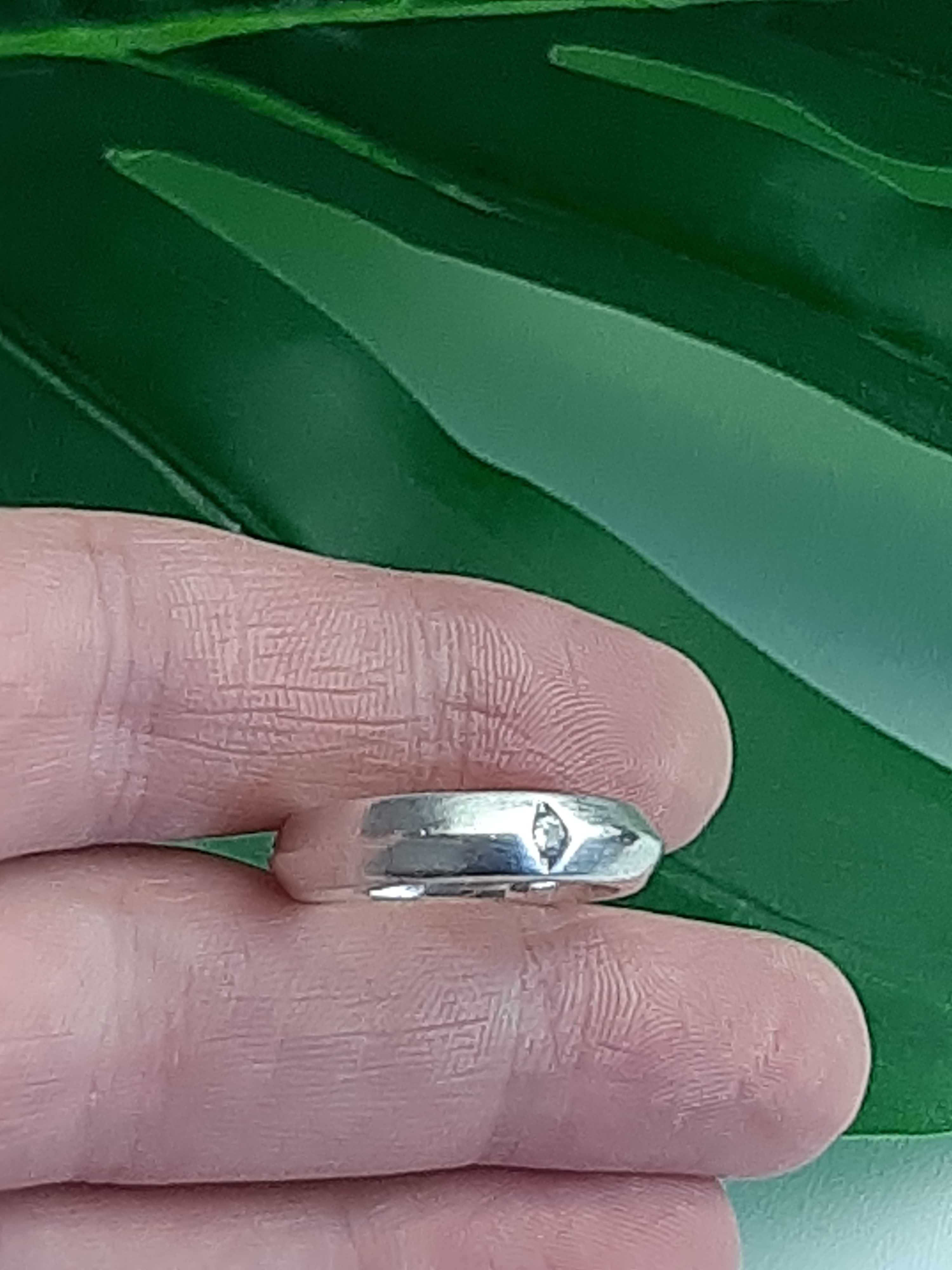 srebrny pierścionek ESPRIT