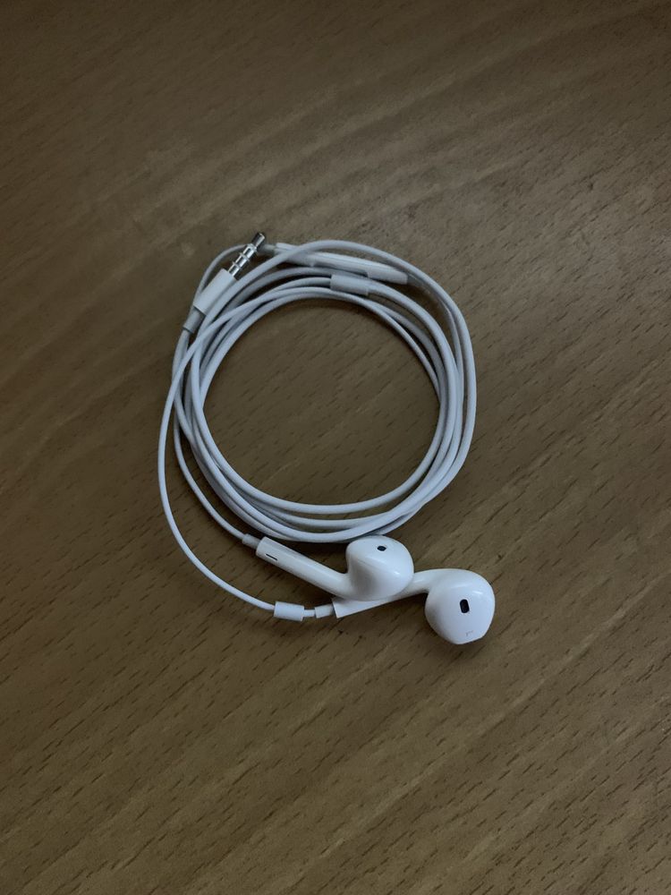 Продам навушники EarPods (орегінал)