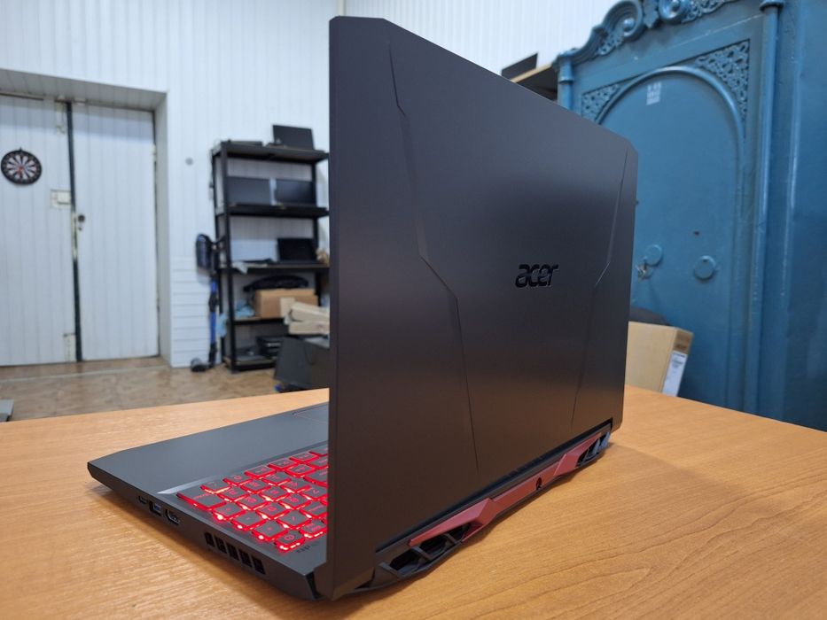 Acer Nitro 5 AN515-55 i5-10300H RTX 3050 4Gb DDR4 16Gb SSD 512Gb