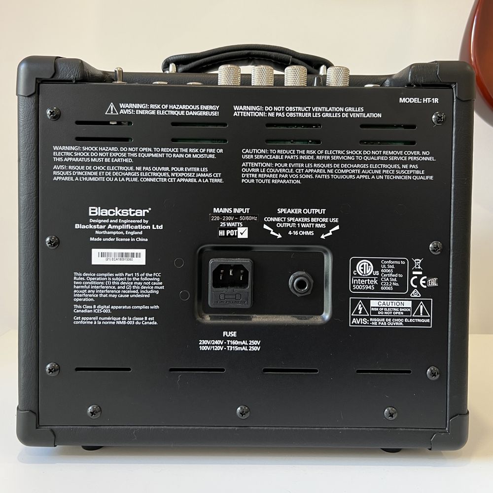 Amplificador valvulado Blackstar HT-1R