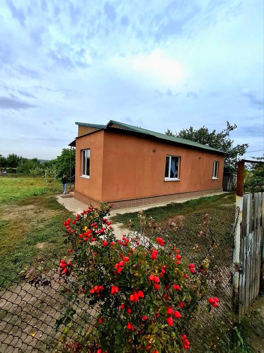 Продам Новый дом Любимовка Левый берег 10 км до г Днепр