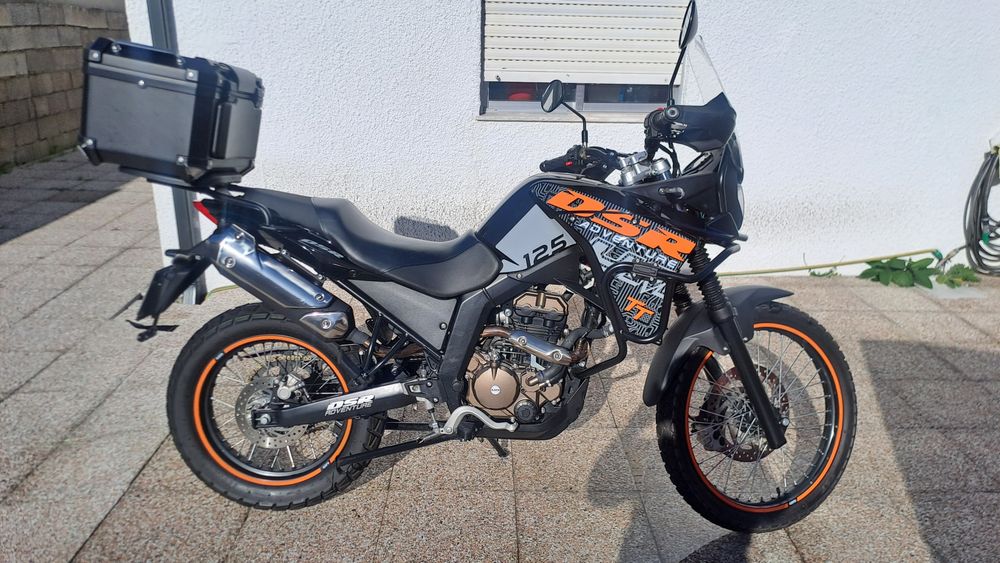 UM dsr125 adventur