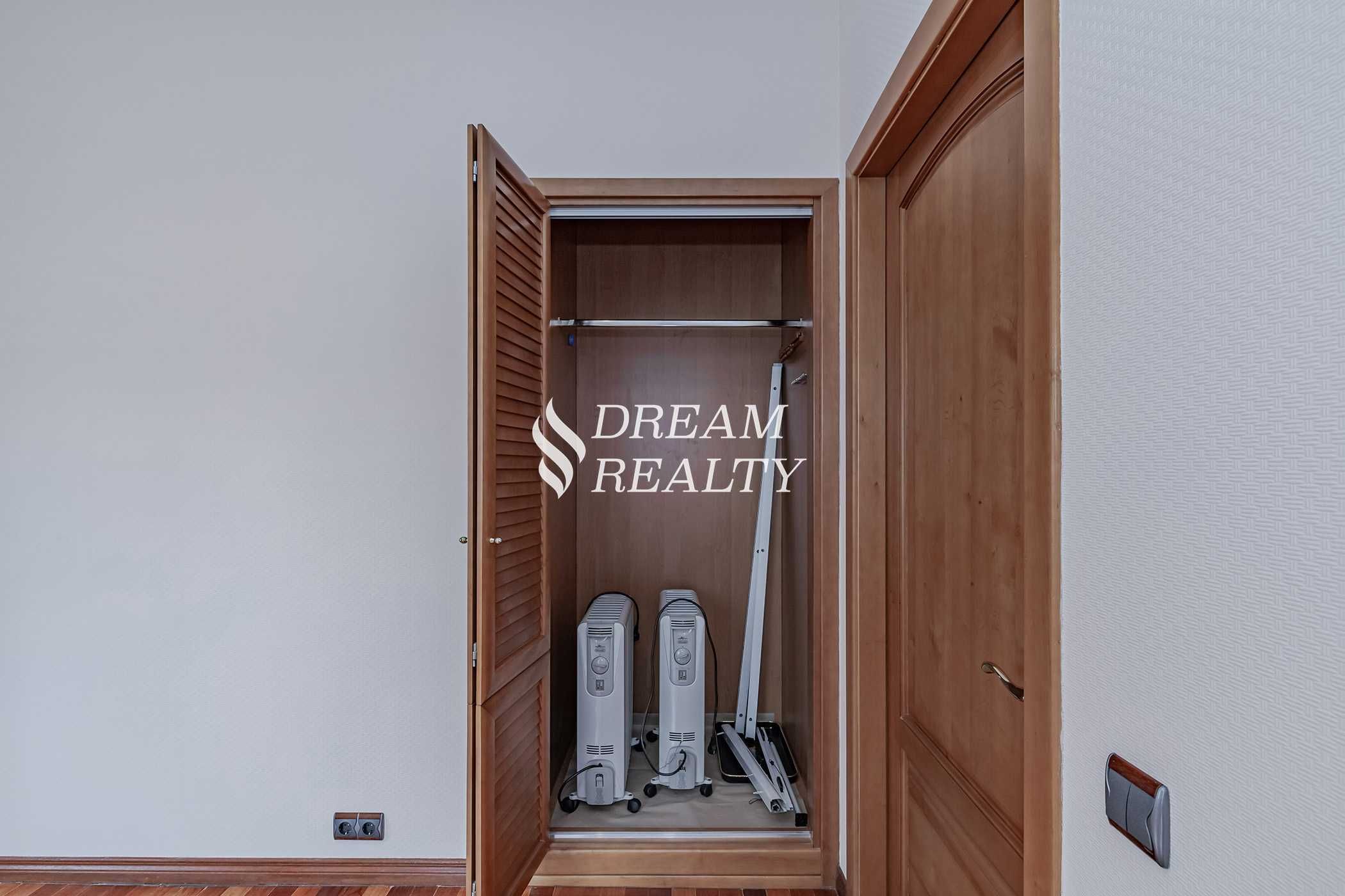 Оренда, вул. Івана Мазепи, 10, 4 кімнати, 155 м², Арсенальна, Печерськ