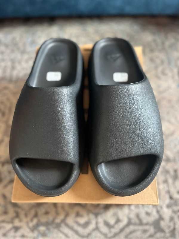Adidas YeezySlide/Black Nowy Klapki 43