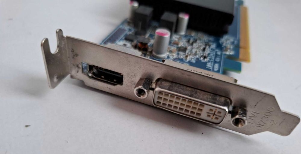 Відеокарта Radeon HD 7570 (1Gb/128bit/GDDR5)