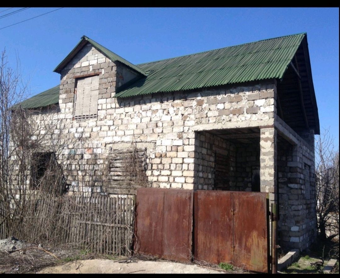 Продам Дом Кам'янське  Недострой