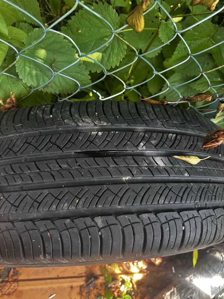 Пара шин MICHELIN 265/65R17