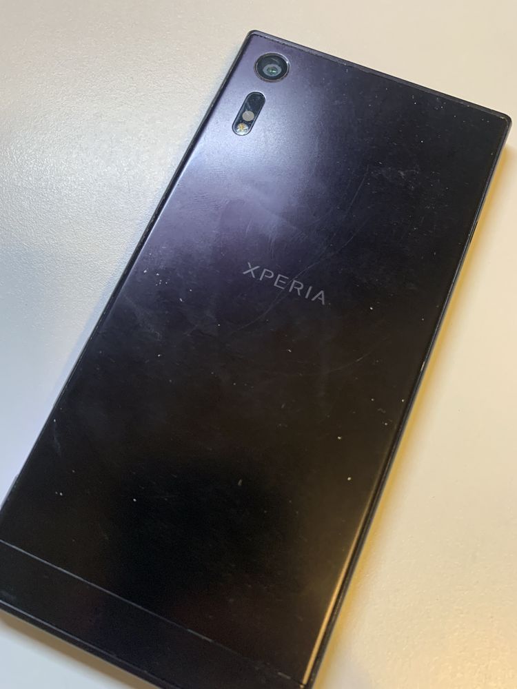 Sony Xperia XZ F8332 Dual SIM, 64 GB – sprawna, do drobnej naprawy