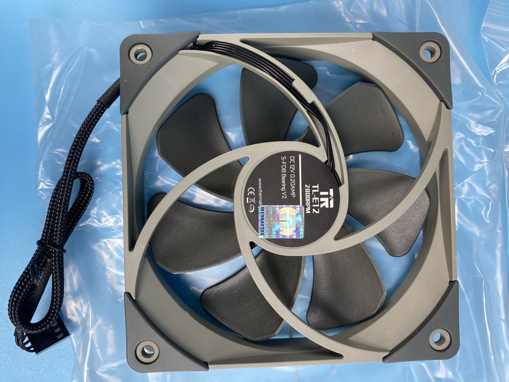 Thermalright SI-100 – низькопрофільний процесорний кулер (новий)