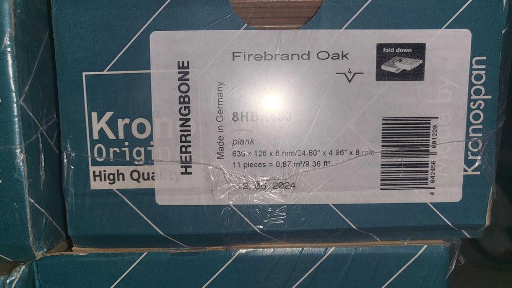 Nowe panele podlogowe KRONO HERRINGBONE dąb firebrand