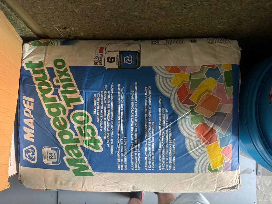 Mapegrout 450 Thixo ремонт колон, балок, плит, фасадів,тріщин у бетоні
