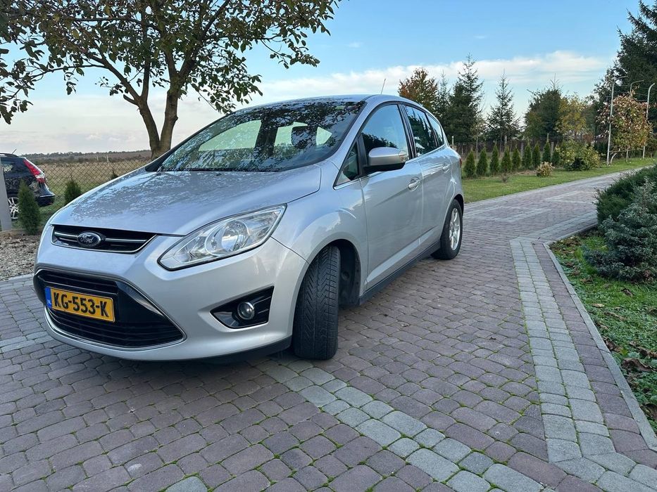 Продається Ford C-Max Titanium.
