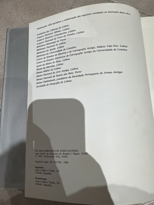 Livro Os descobrimentos Portugueses