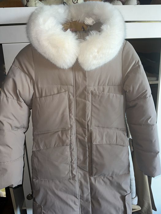 Жіночий пуховик