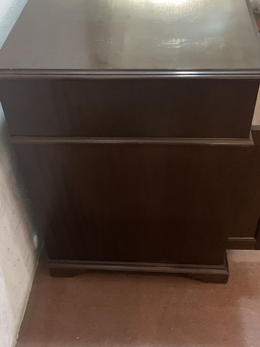 Movel para TV ou outro em mogno maciço