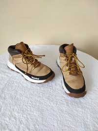 Buty jesienne zimowe trapery Timberland 35