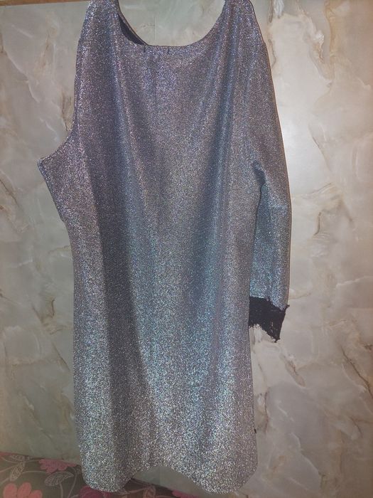 Sukienka sylwestrowa.