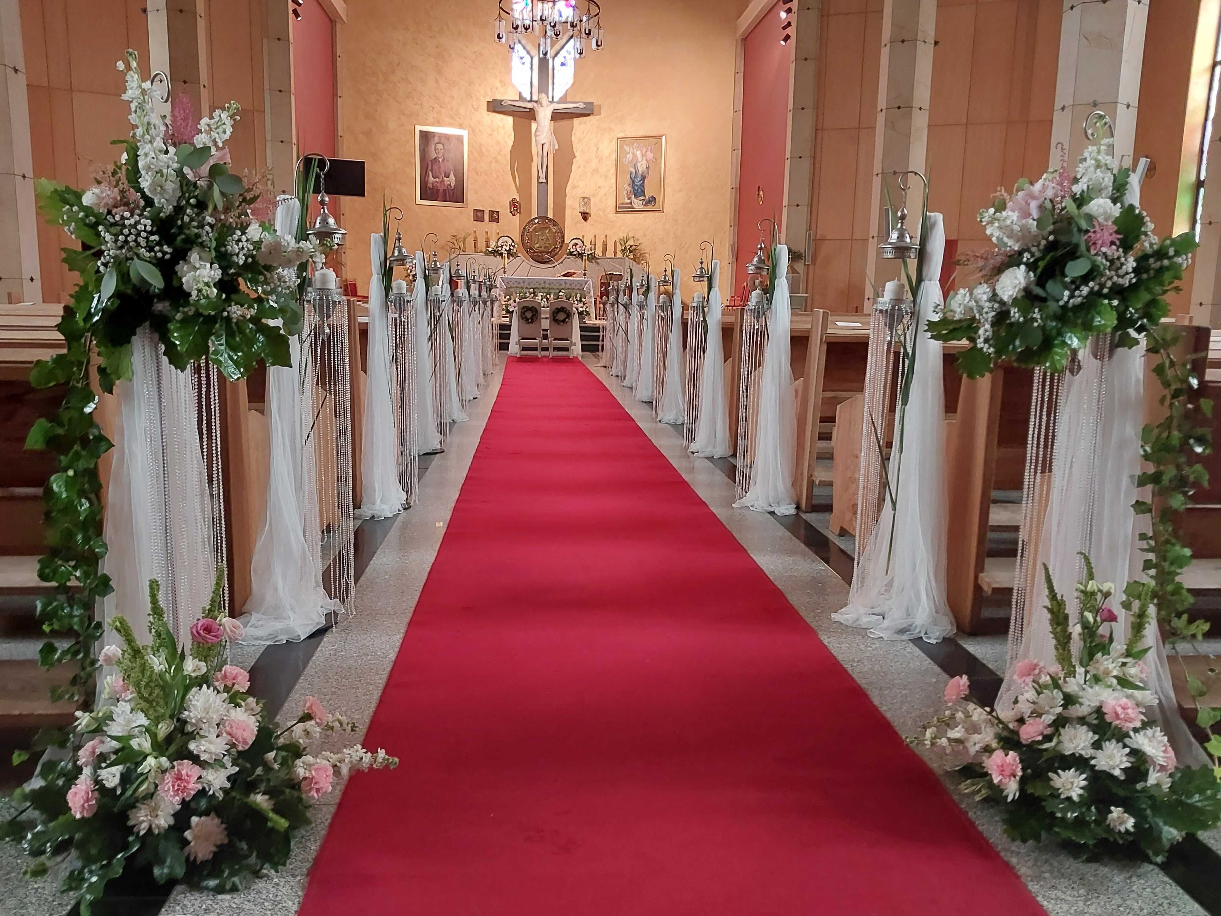 Klecznik i krzesła wypożyczę 300zł