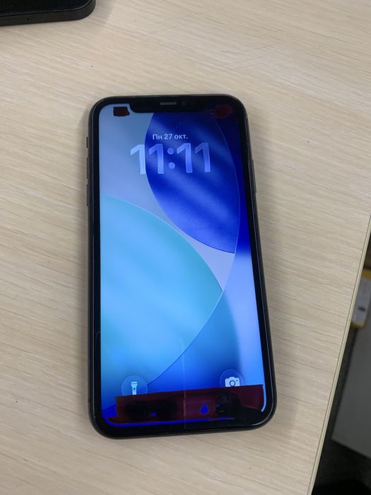 Продам айфон iphone 11 64gb black r-sim все працює
