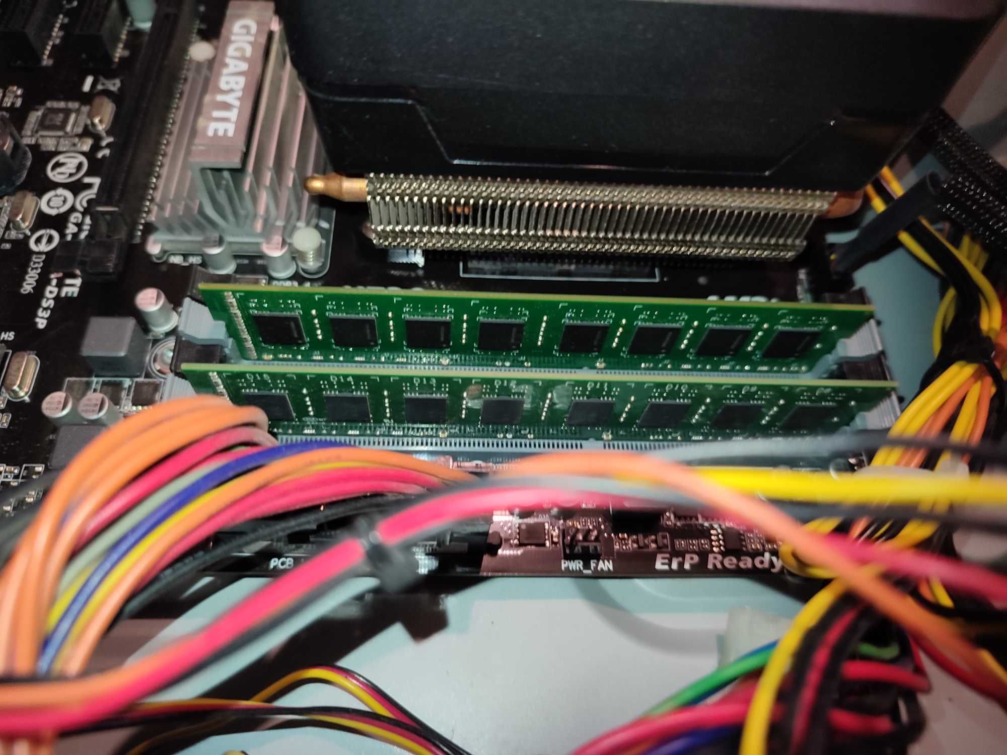 Продам системний блок без відеокарти. Проц FX8350, Gigabyte 970A-DS3P.