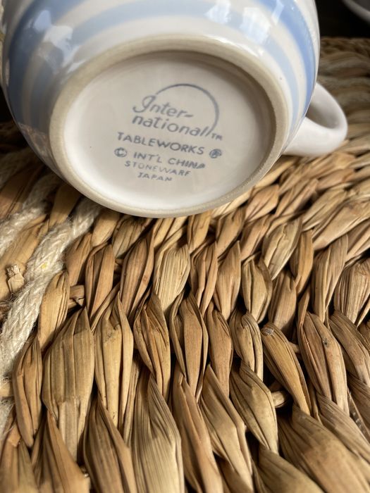 Piękny serwis obiadowy  Japoński