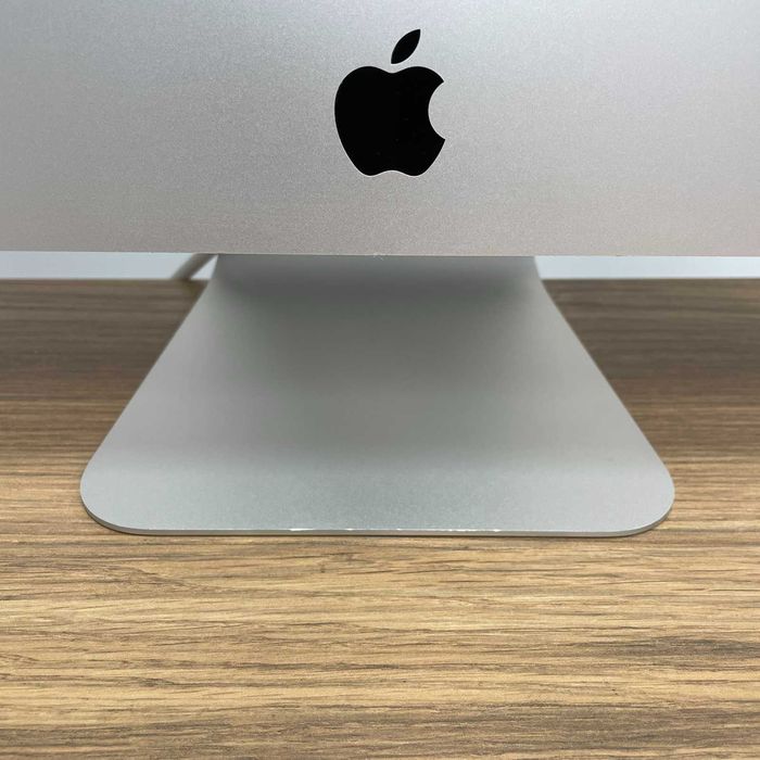 Apple iMac A2116 I3-8100 8GB RAM 1TB HDD Pro 555X 2GB 21.5" 4K 2019r