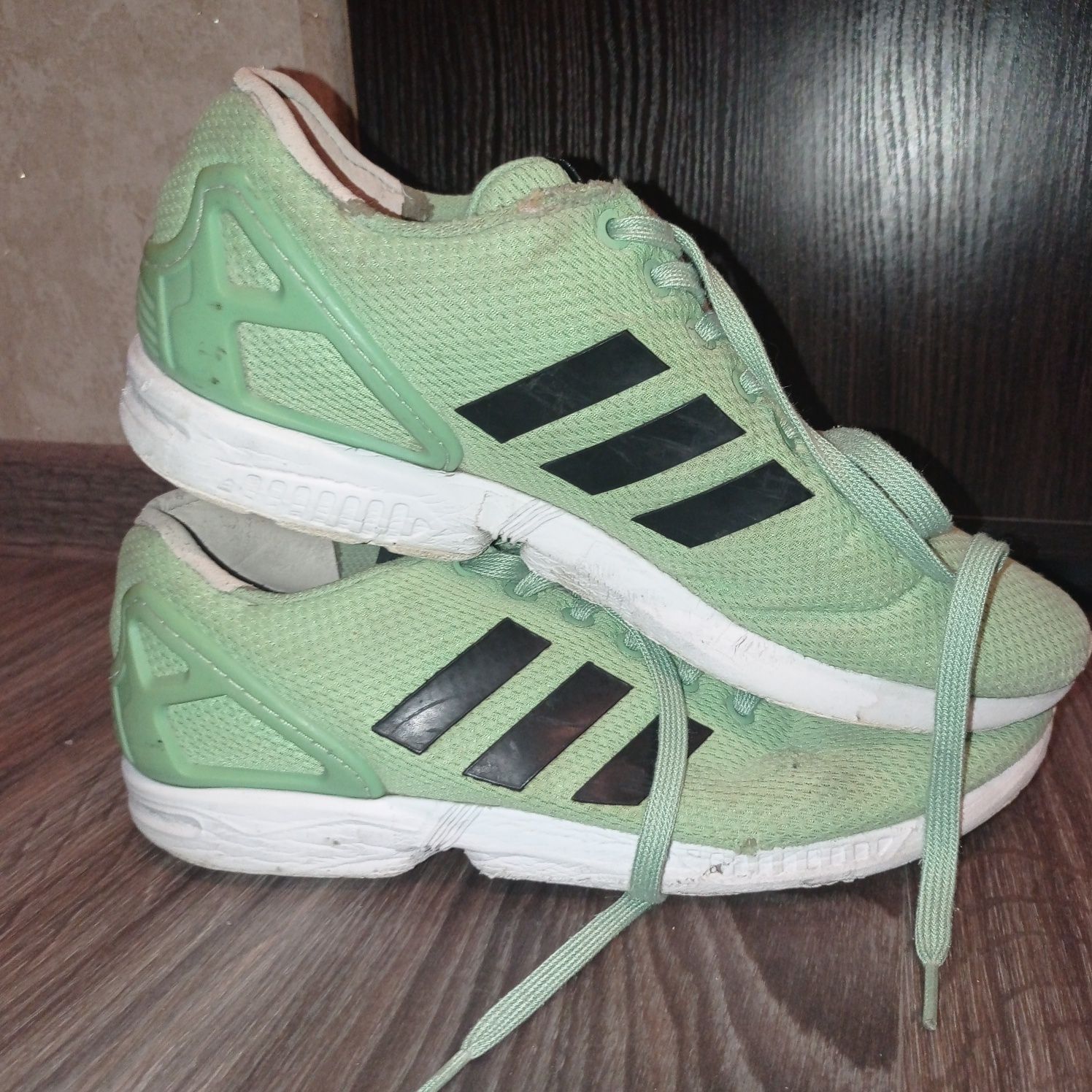 Кросовки Adidas (Size 42)