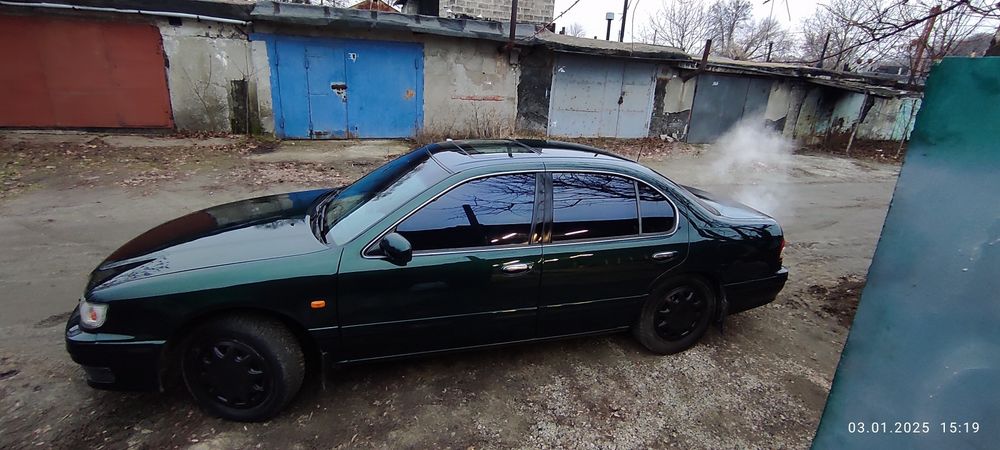 Продам Nissan Maxima QX 3.0
