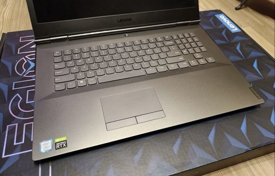 Laptop Lenovo Legion  / i5-9th / RTX 2070 / RAM 16gb / SSD