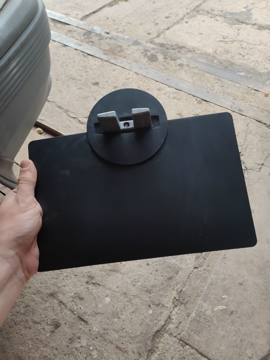СРОЧНО!!! Продам поставку для монитора BenQ