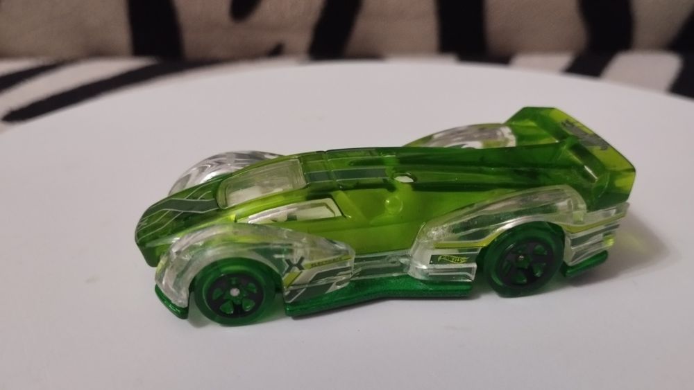 Хотвилс hot wheels