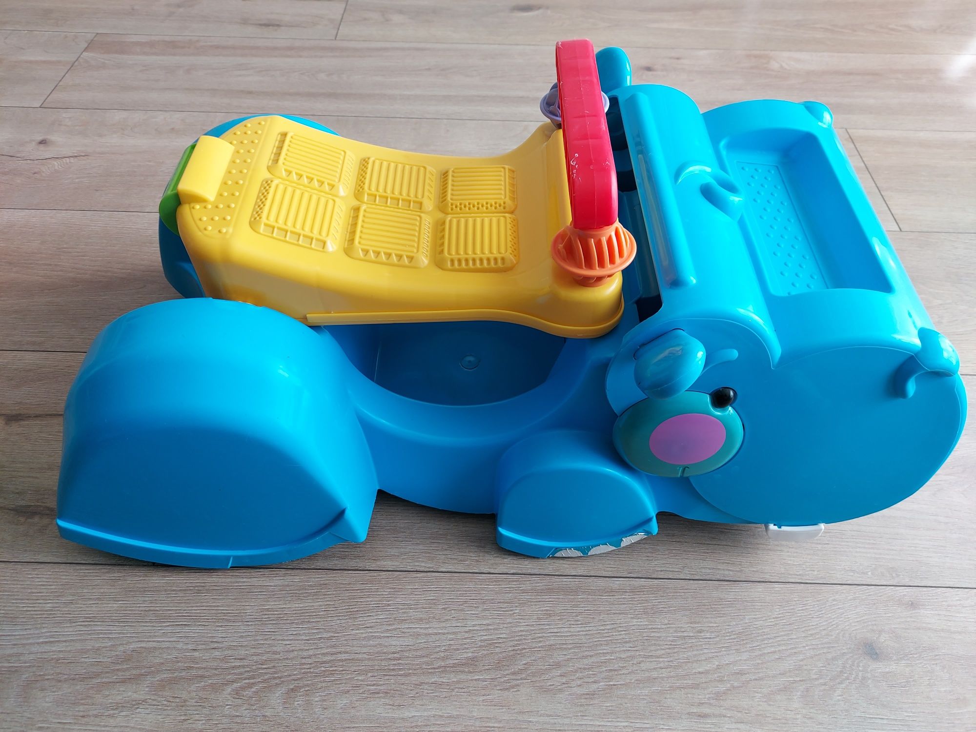 Hipcio jeździk pchacz Fisher Price hipopotam