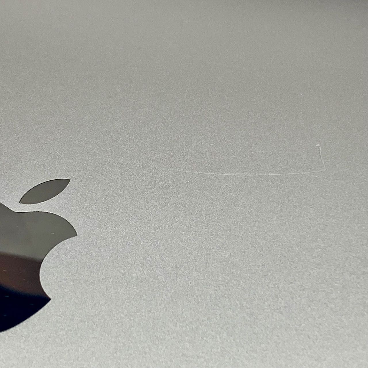 APPLE MacBook Pro 13” M1 / 8 GB RAM / 256 GB SSD / 2020 LAPTOP okazja