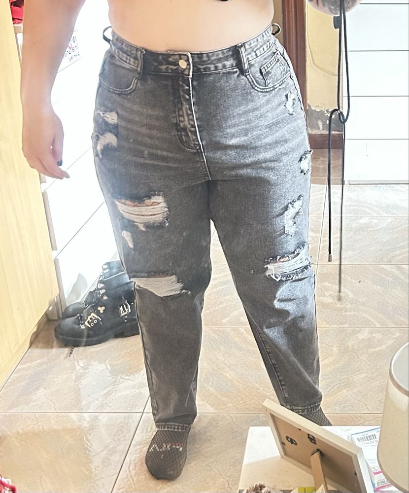 Calças jeans novas