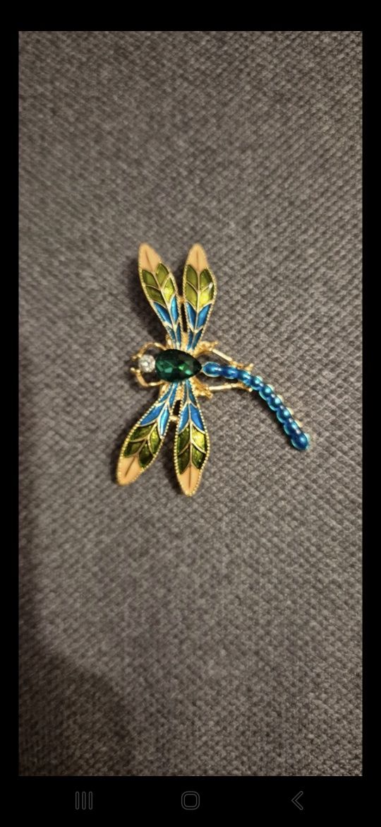 Broszka ważka Outlander dla fanów serialu owad dragonfly