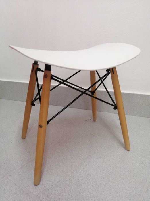 Banco em estilo nórdico