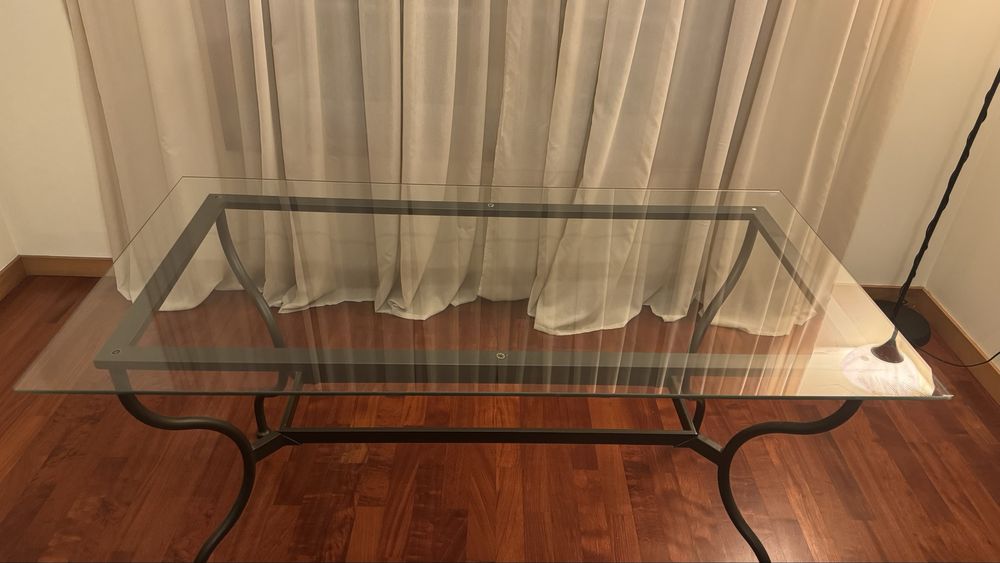 Mesa de vidro para sala