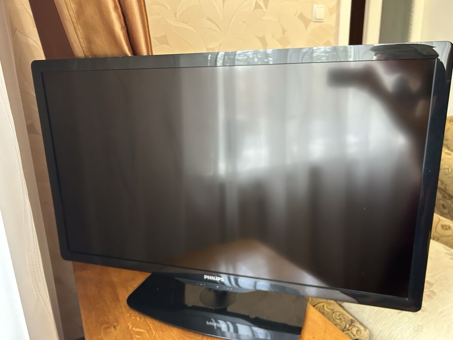 Продам Телевізор philips 40PFL5206H/58 САМОВИВІЗ