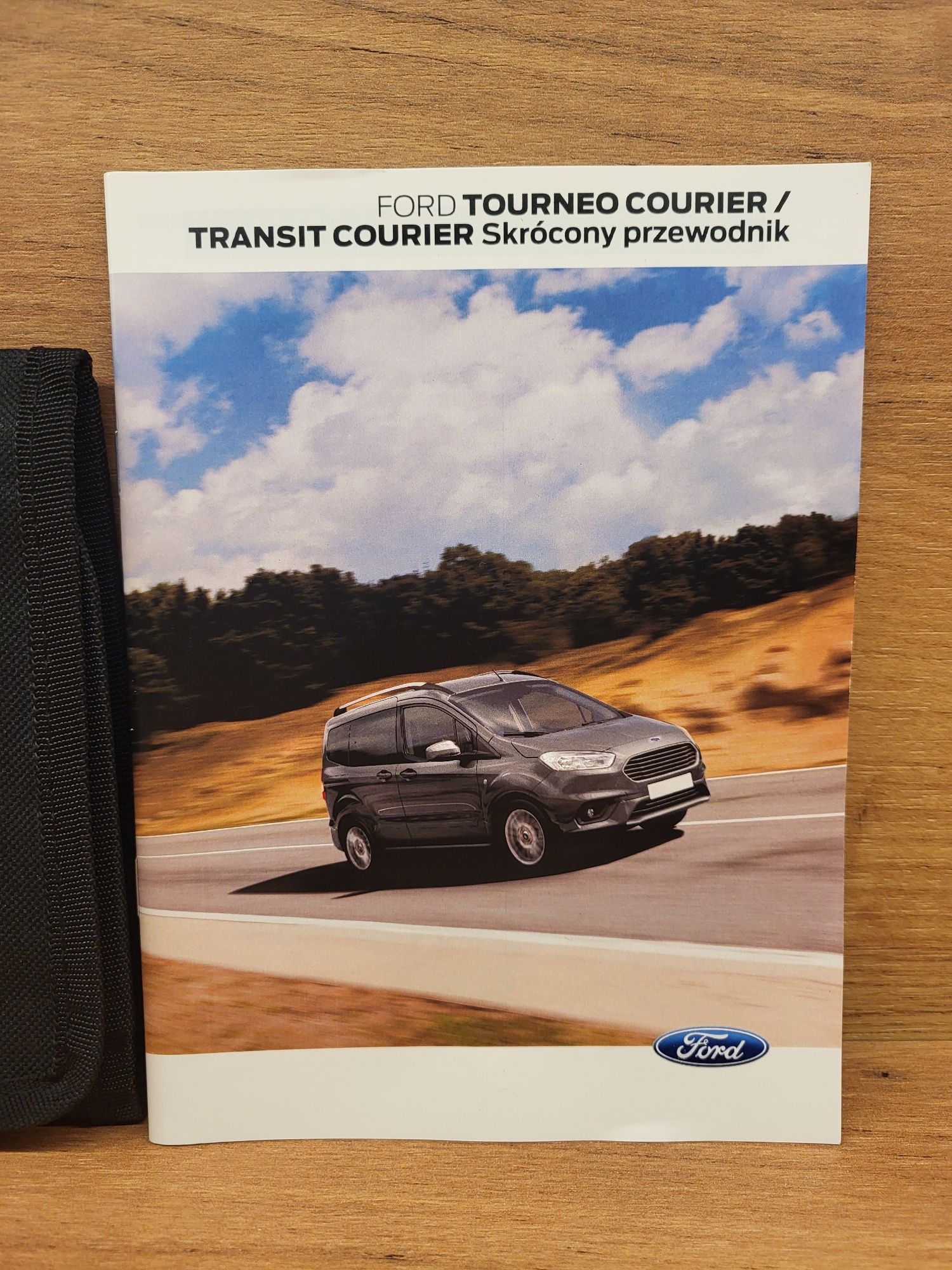 Instrukcja obsługi Ford Tourneo Courier etui PL